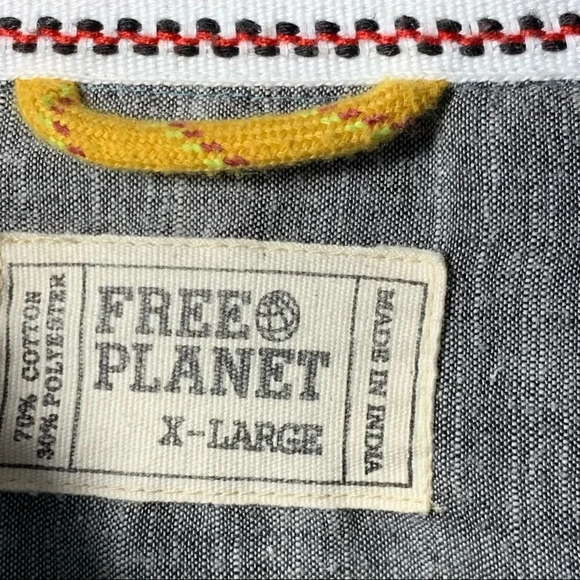 Free Planet Hula Girl Short‎ Sleeve Chambray Men’s - Picture 7 of 7